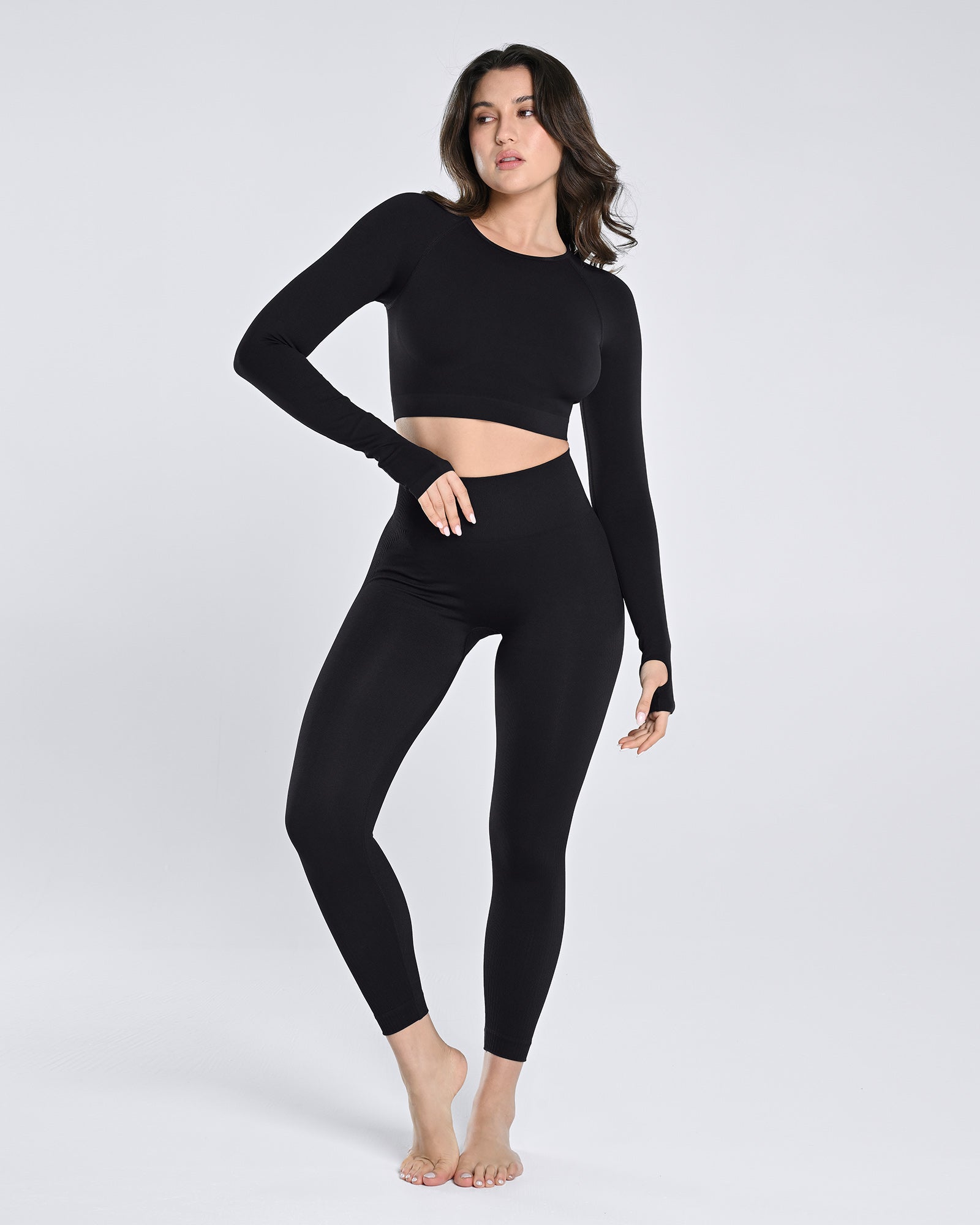 Thriftwithkellyann - Climawear athletic leggings. Size XL but work best for  a 6/8 IMO. Super stretchy, high waisted, nice thick material so no underwear  lines. Well made. These retail for $58. In