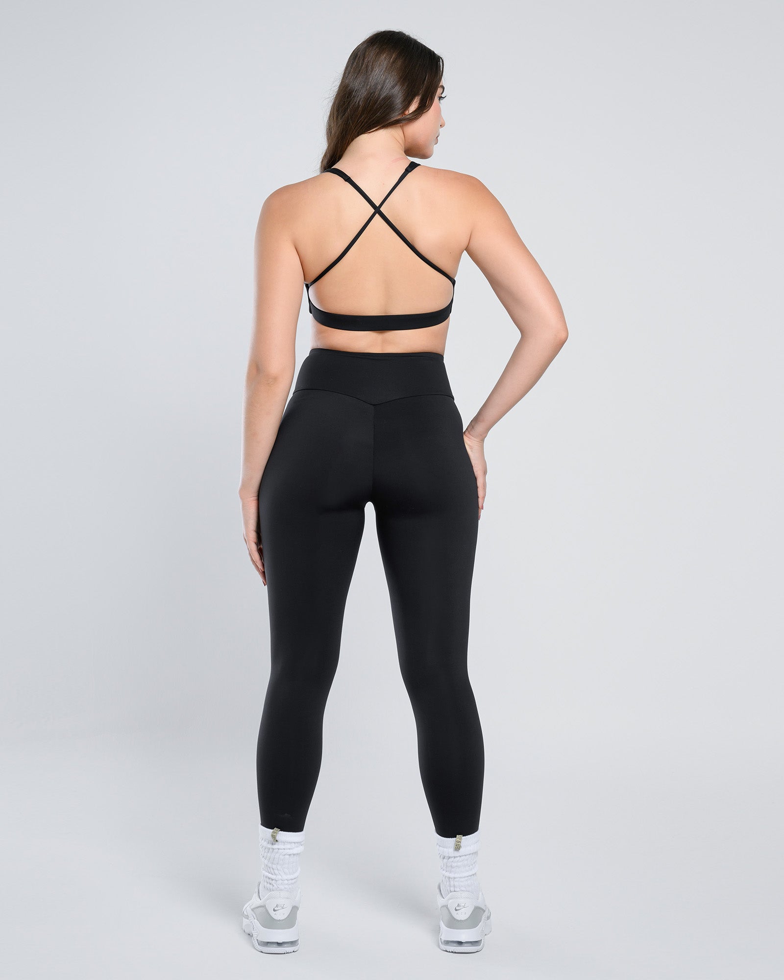 Built-In Thong Soft Smoothing Legging - Cosmolle