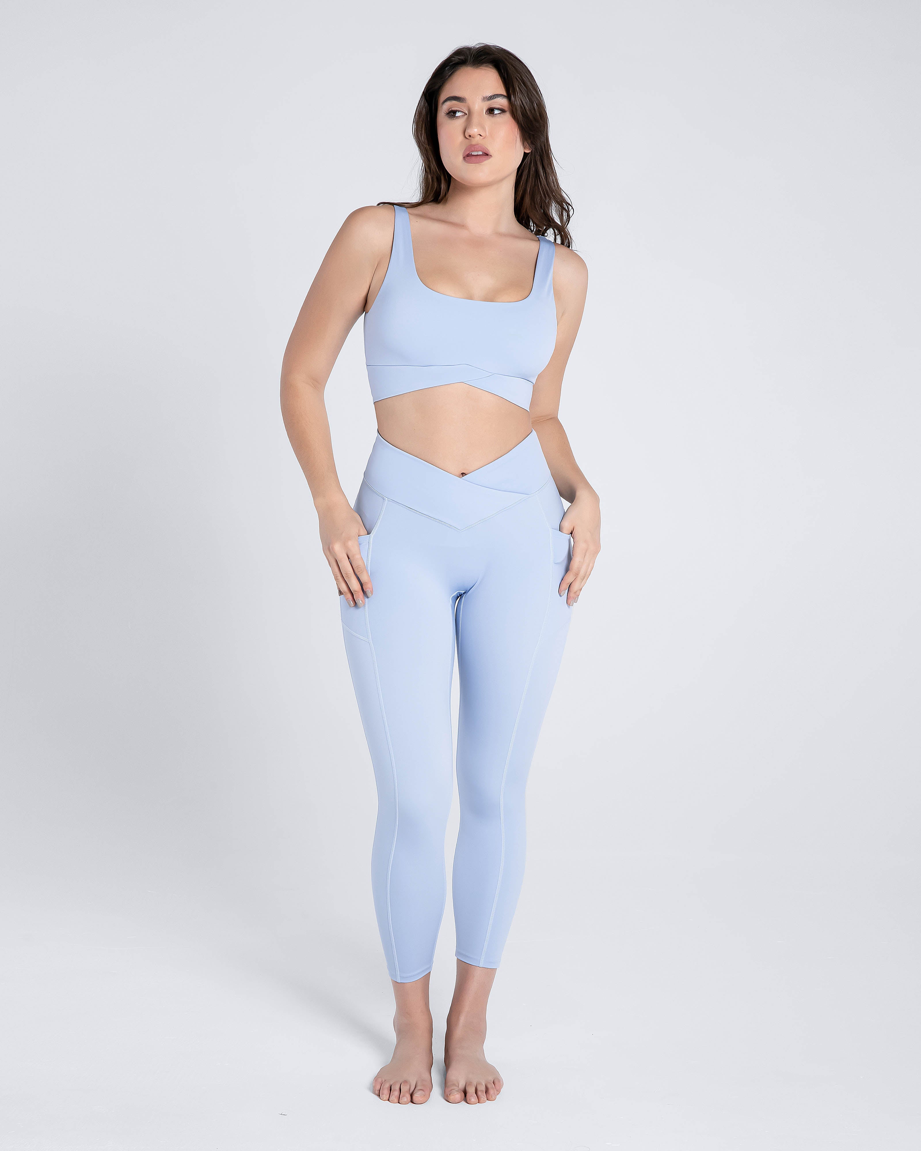 Exploring the Comfort and Style of Activewear Clothes with Cosmolle — Femme  On Trend