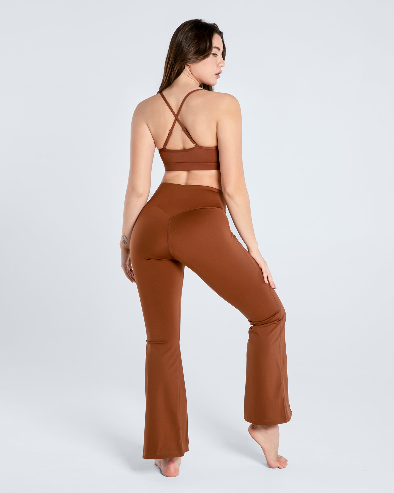 Move Free High Waisted Flare Legging - Cosmolle