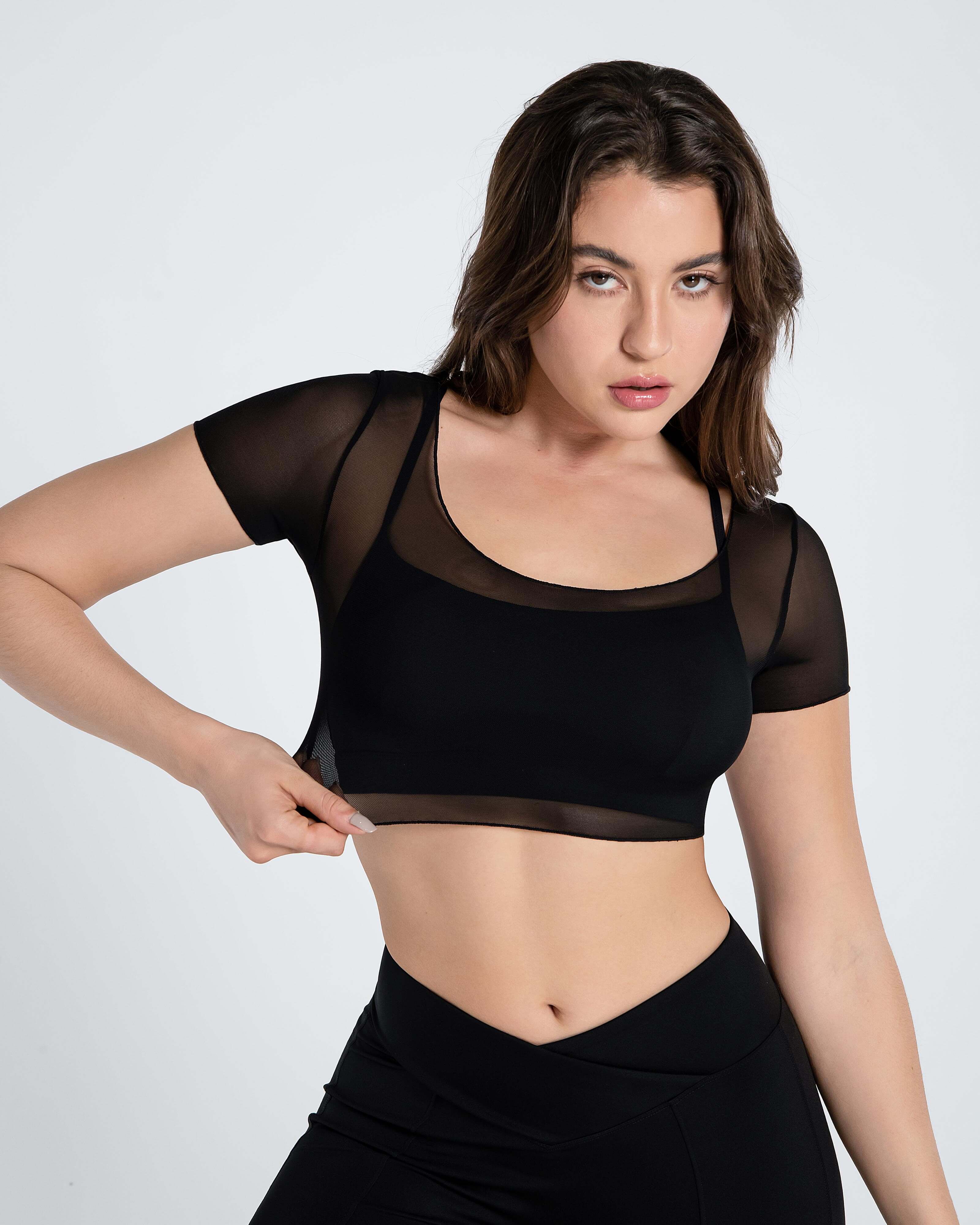 Move Free Mesh Short Sleeve Crop Top - Cosmolle