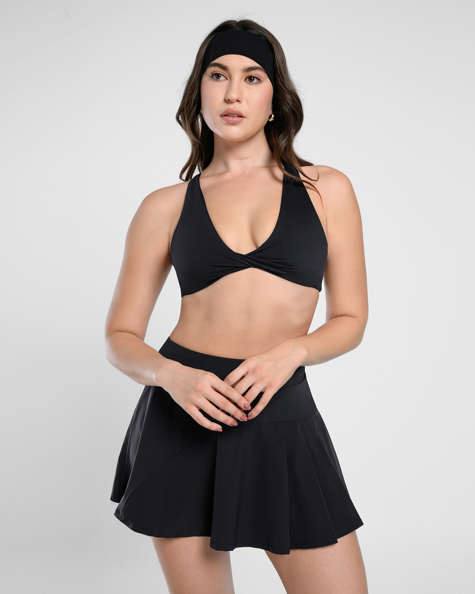 Move Free Twist Bust Sports Bra - Cosmolle