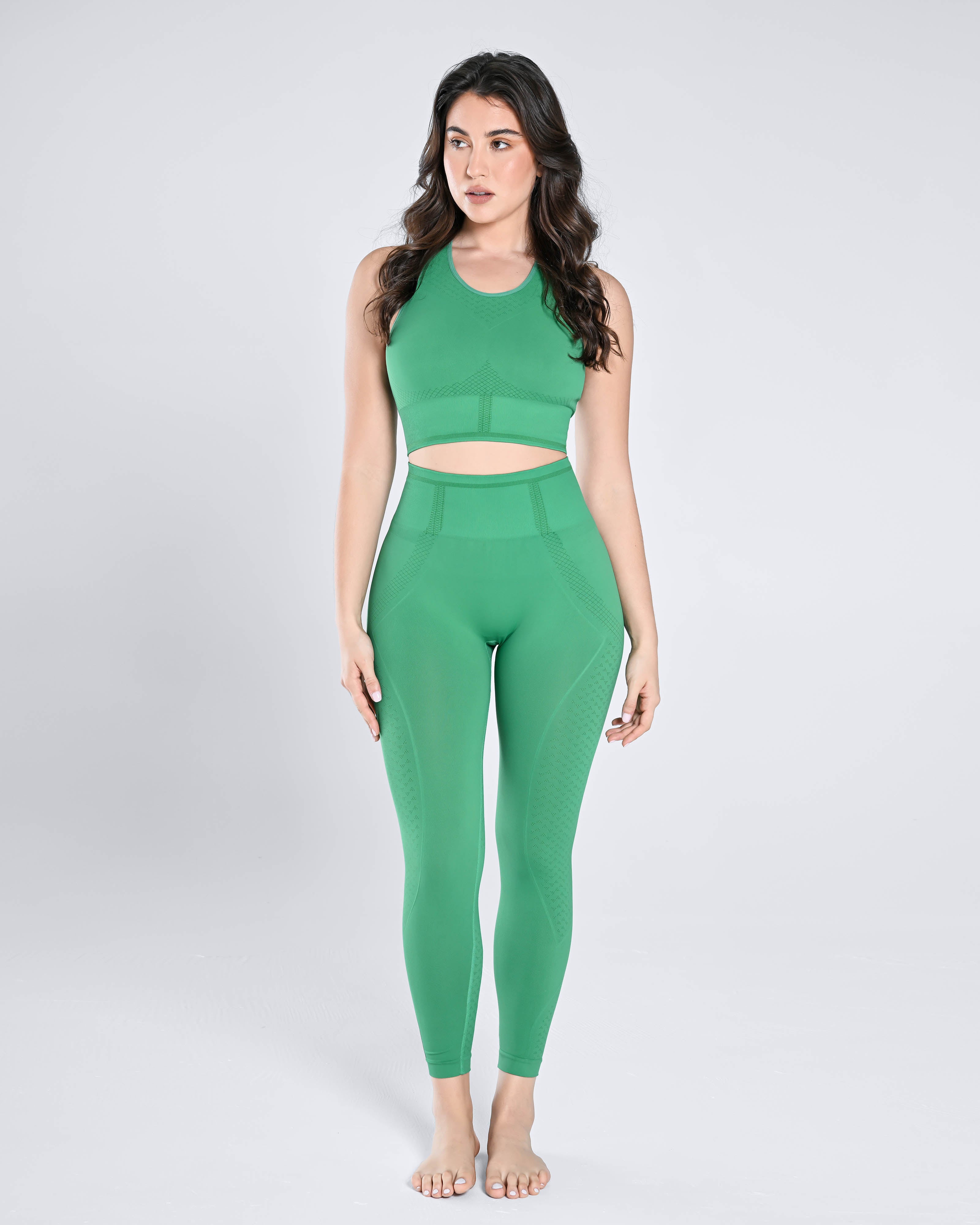 Le Troupè: Stand Out From the Crowd with Stylish and Sustainable Cosmolle  Activewear