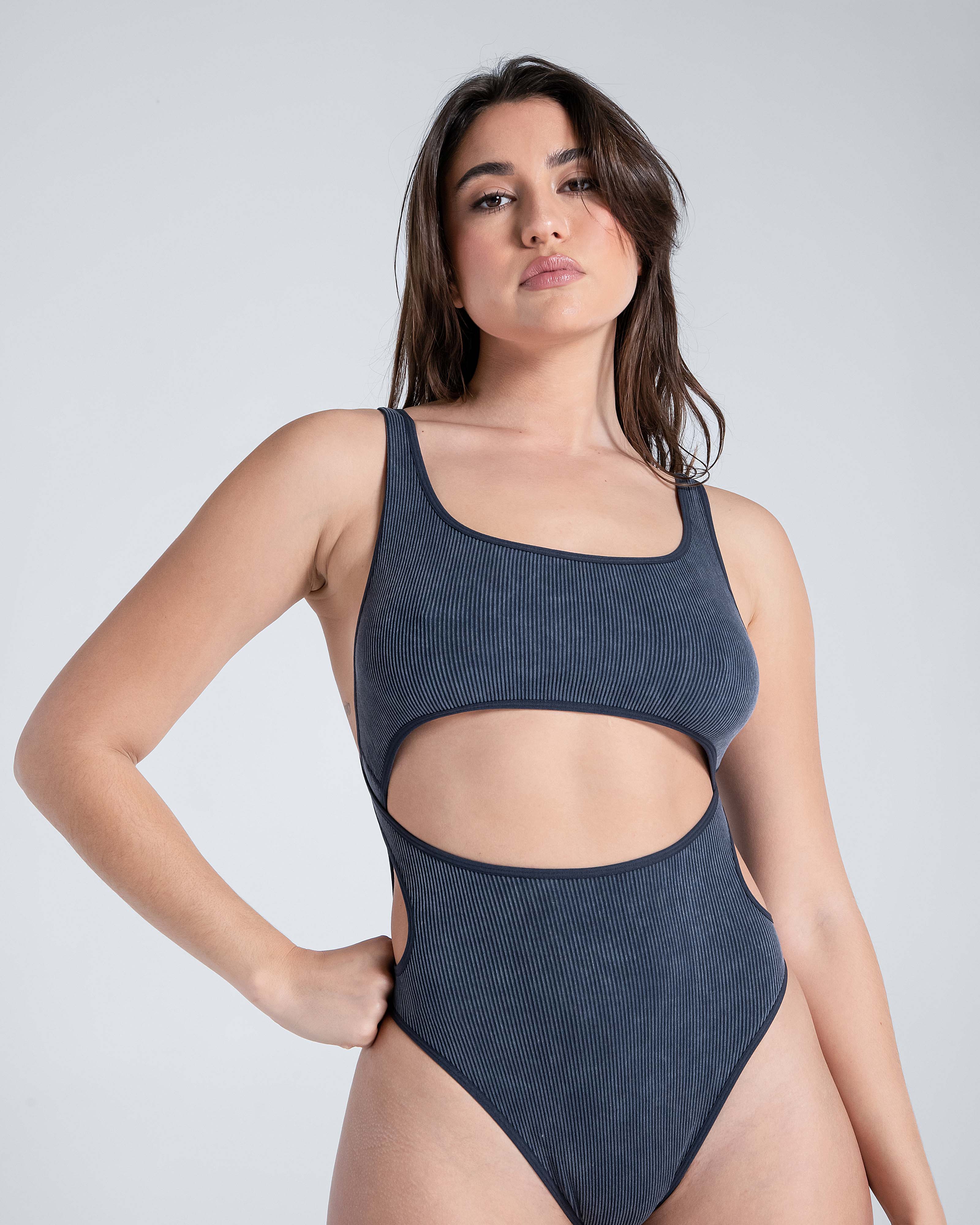 Seamless Cutout Bodysuit - Cosmolle